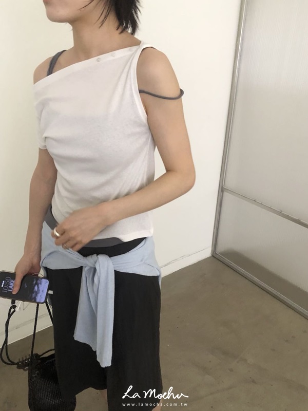 不規則手袖棉質上衣(闆娘清單)